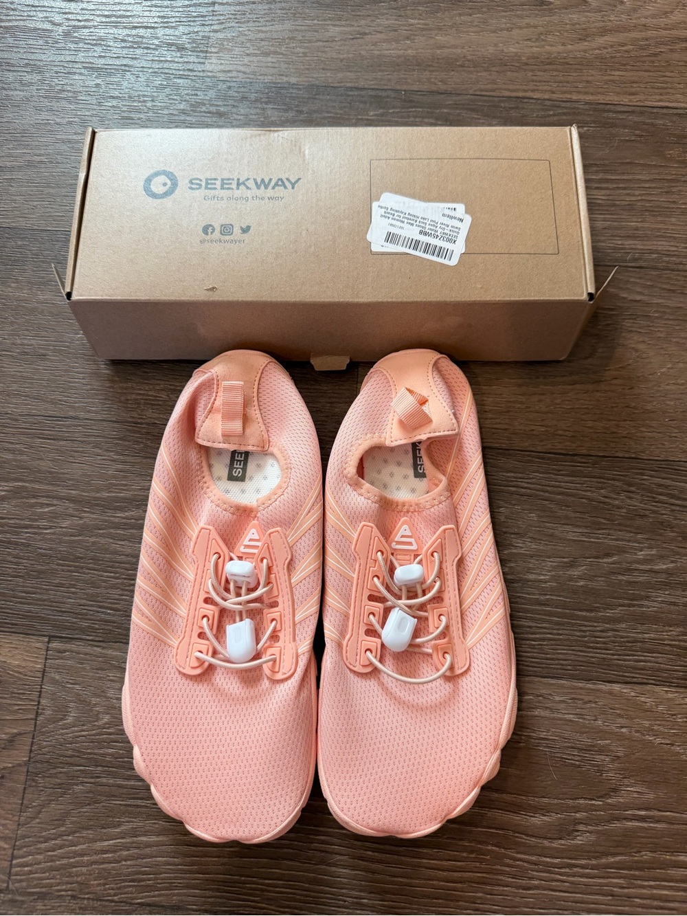 NWT SEEKWAY Quick-Dry Pink Water Shoes Size 38
